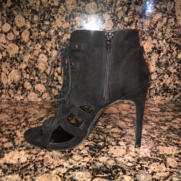 Wild Diva lace-up Heeled pumps - Picture 6 of 6